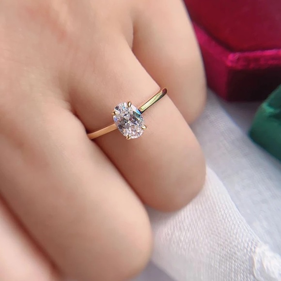 GRA certified 14k Solid gold 1ct D color oval cut Moissanite Solitaire Ring - Picture 5 of 15